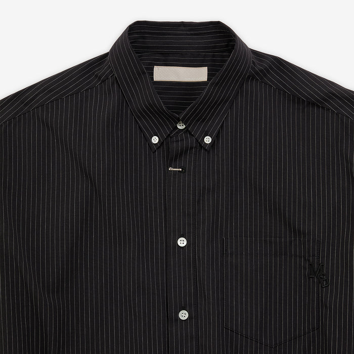 Short length striped shirt