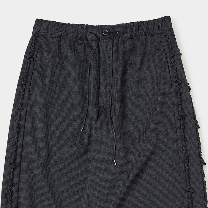 Tape embroidery track PT