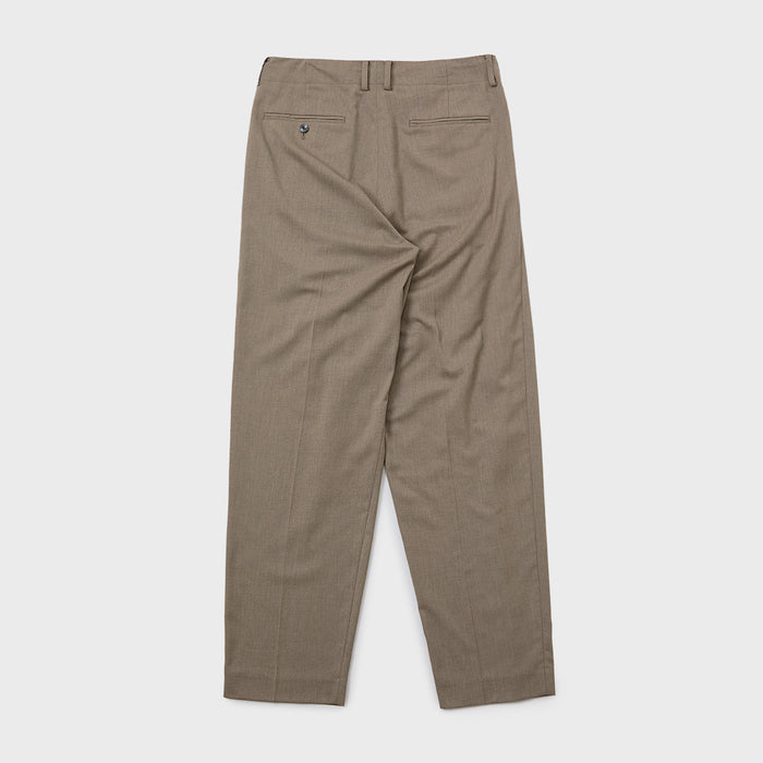 4 Tuck Trousers