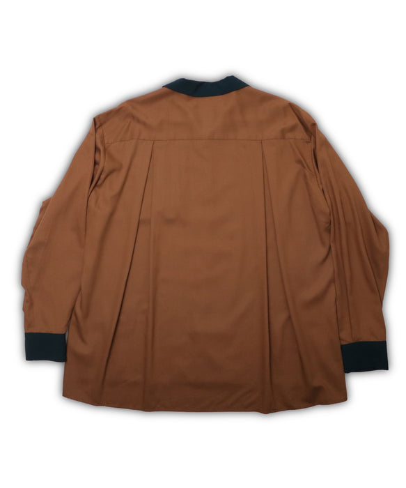 bicolor shirt