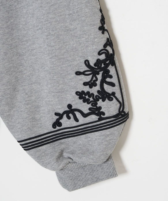 Embroidery wide hoodie